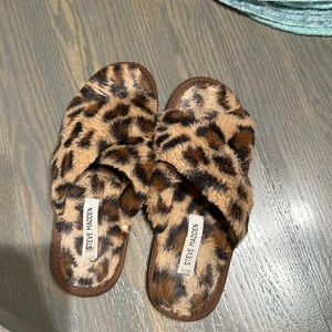 Steve Madden cheetah slippers